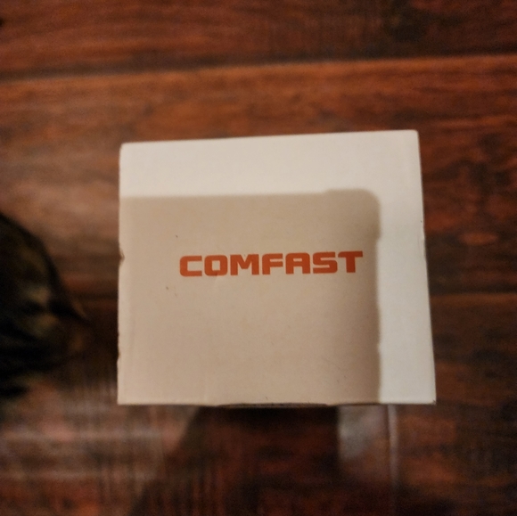 Comfast - Picture 2 of 3